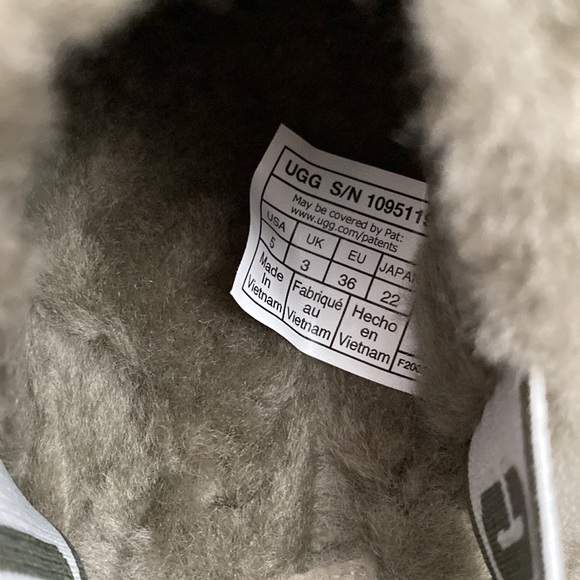 UGG Fluff Yeah Slide In Burnt Olive Size 5 - Picture 11 of 12